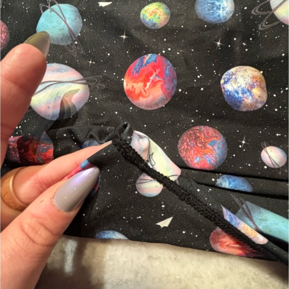 paper universe hw ninja pants 🪐 - Picture 4 of 4